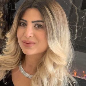 Meet your Posher, Mahshid